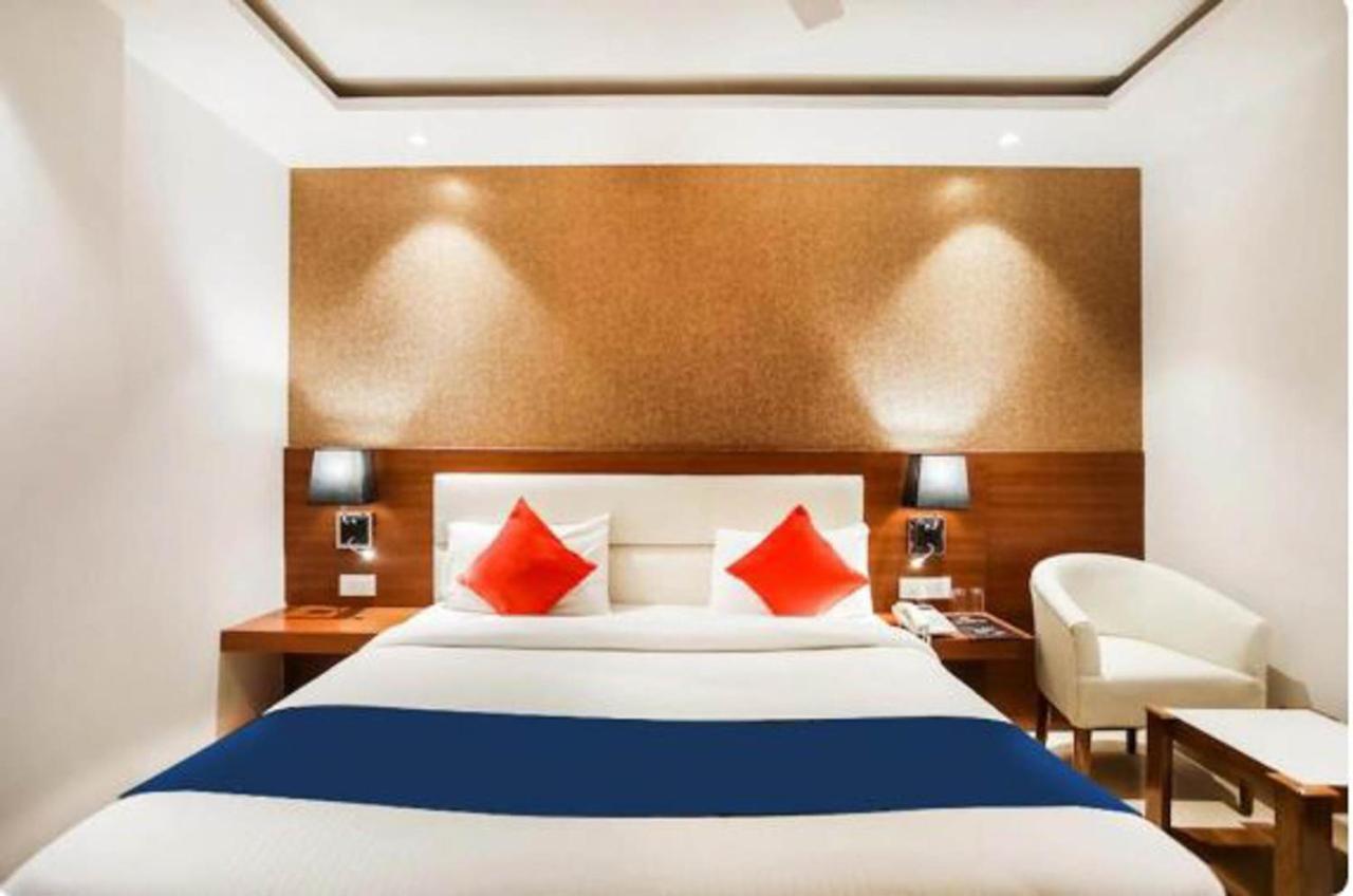 Hotel Royal Sky Luxury Near Delhi Airport New Delhi Buitenkant foto